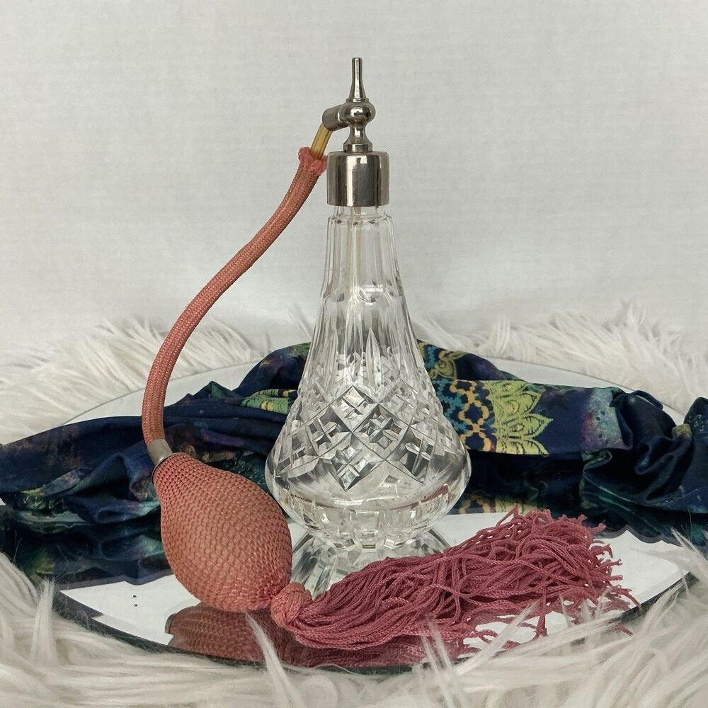 Vintage STUART CRYSTAL  Honeysuckle Perfume Atomiser Used Works